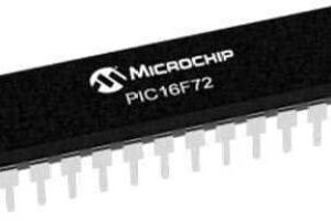 PIC16F72 Microcontroller IC